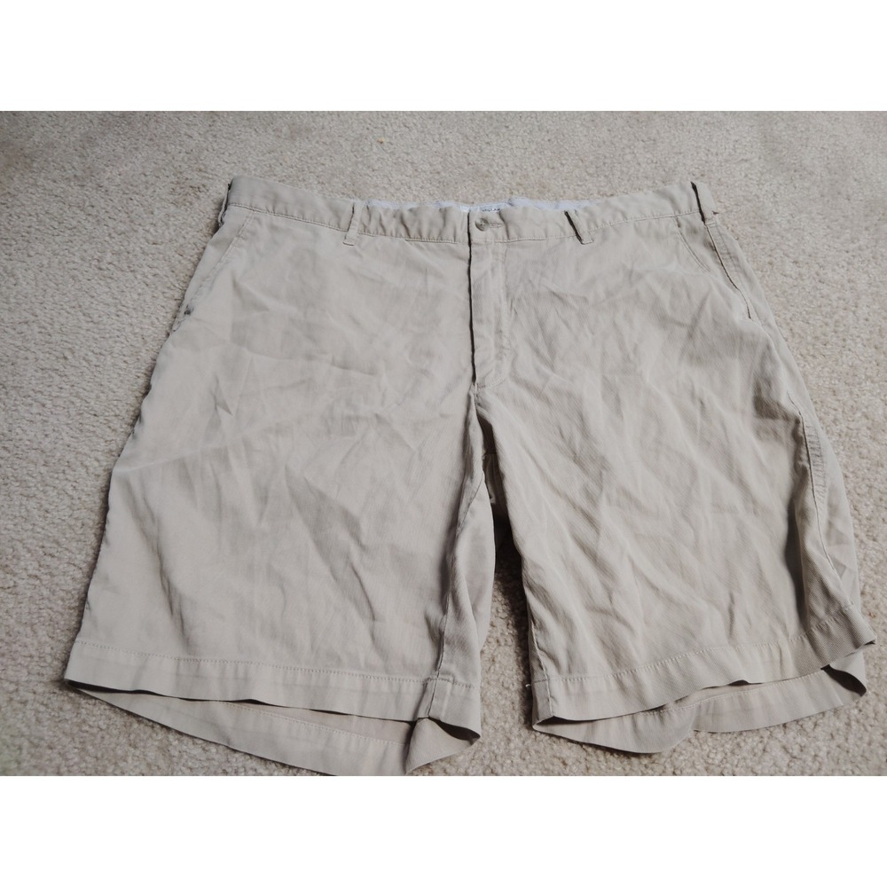 Peter Millar Khaki Shorts Men's 40 Crown Sport Golf Performance Polyester